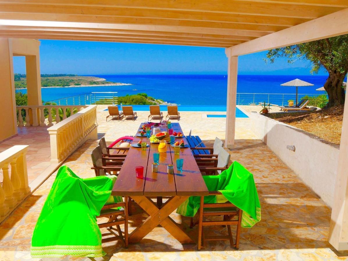 Beachfront Villa Seasun By Posarellivillas Agios Spyridon  Buitenkant foto