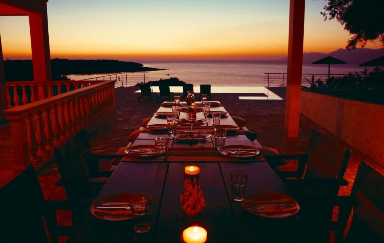 Beachfront Villa Seasun By Posarellivillas Agios Spyridon  Buitenkant foto