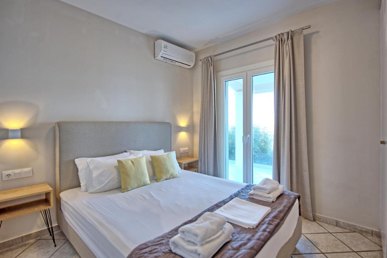 Beachfront Villa Seasun By Posarellivillas Agios Spyridon  Buitenkant foto