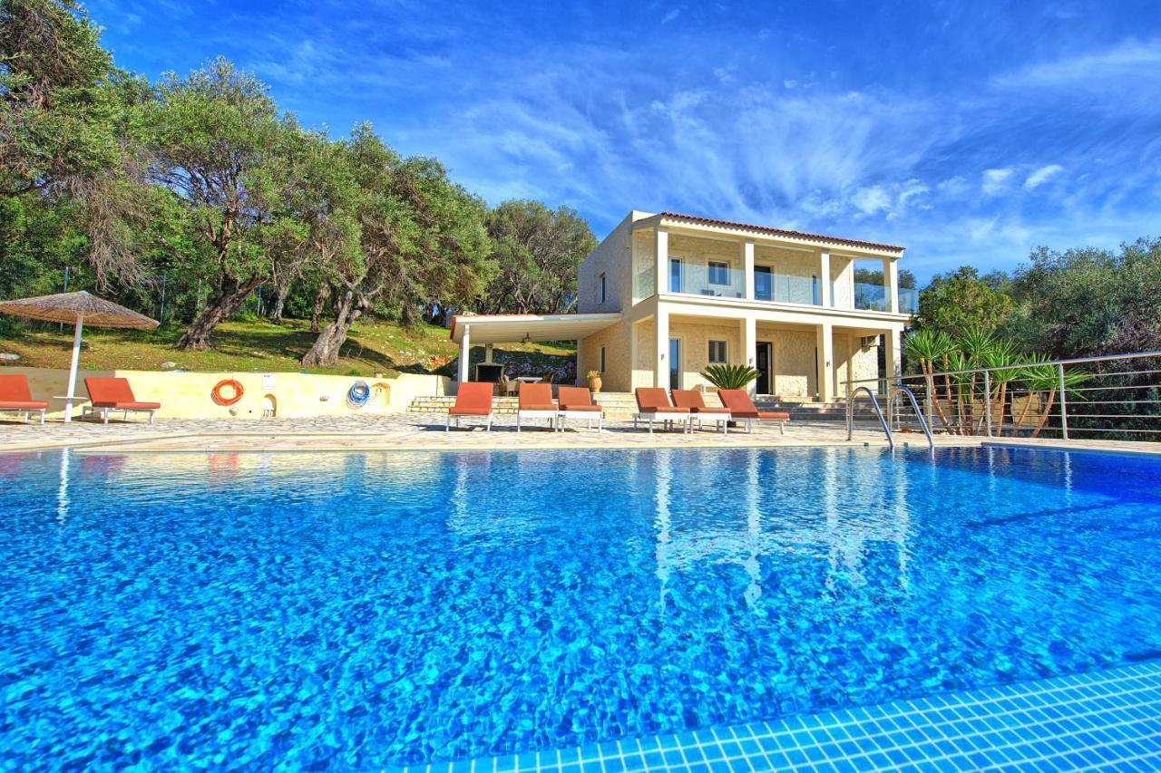 Beachfront Villa Seasun By Posarellivillas Agios Spyridon  Buitenkant foto