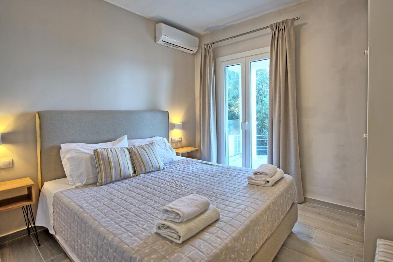Beachfront Villa Seasun By Posarellivillas Agios Spyridon  Buitenkant foto